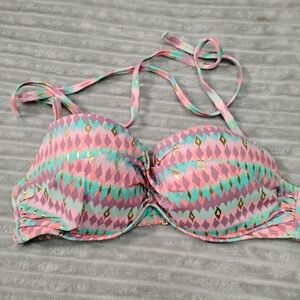 Shade and shore bikini top 34B Breezy Summer Pool Party Resort wear Pastels